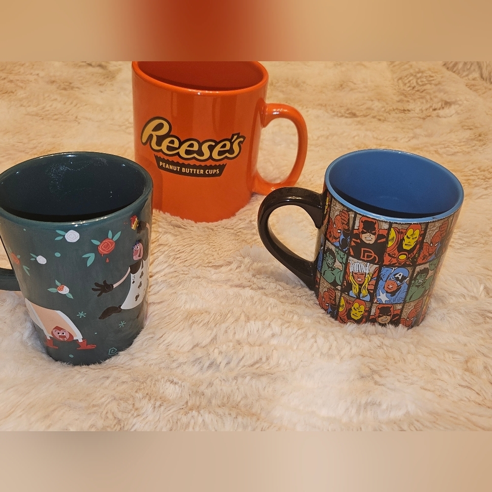 Lot of 3 Coffee Mugs Marvel Reese Cups Alice In Wonderland